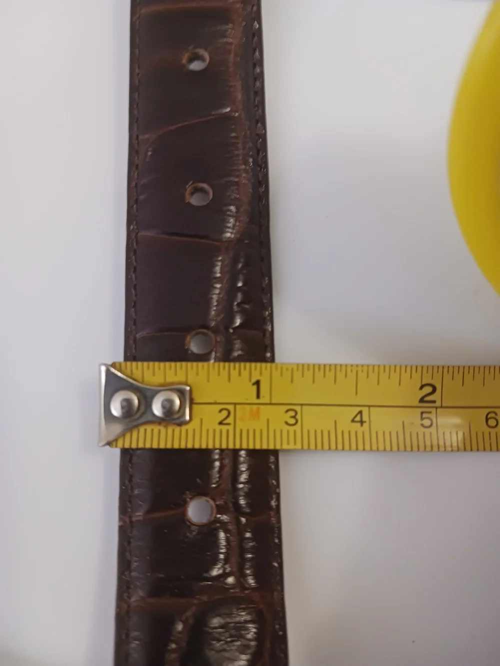 Hunt Club Dark Brown Croc-Embossed Leather Belt with Silver Ornate Buckle XL